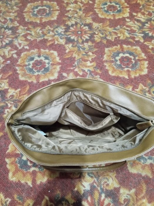 Сумка жіноча в ідеальному стані