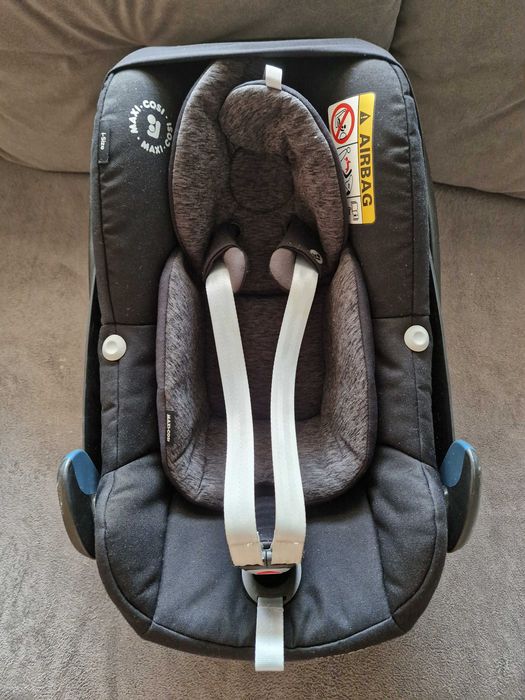 Fotelik maxi cosi pebble pro i-size,  baza family fix 3