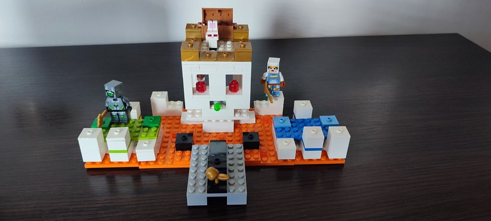 LEGO Minecraft czaszkowa arena