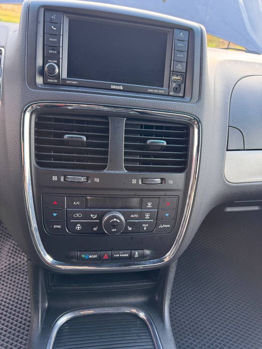 Продам авто Dodge Caravan GT 2017 року