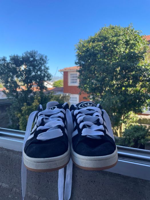Saptilhas adidas campus pretas e brancas tamanho 44