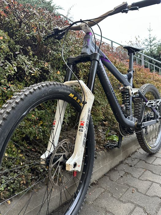 Mondraker freeride bomber e13, race face, fox