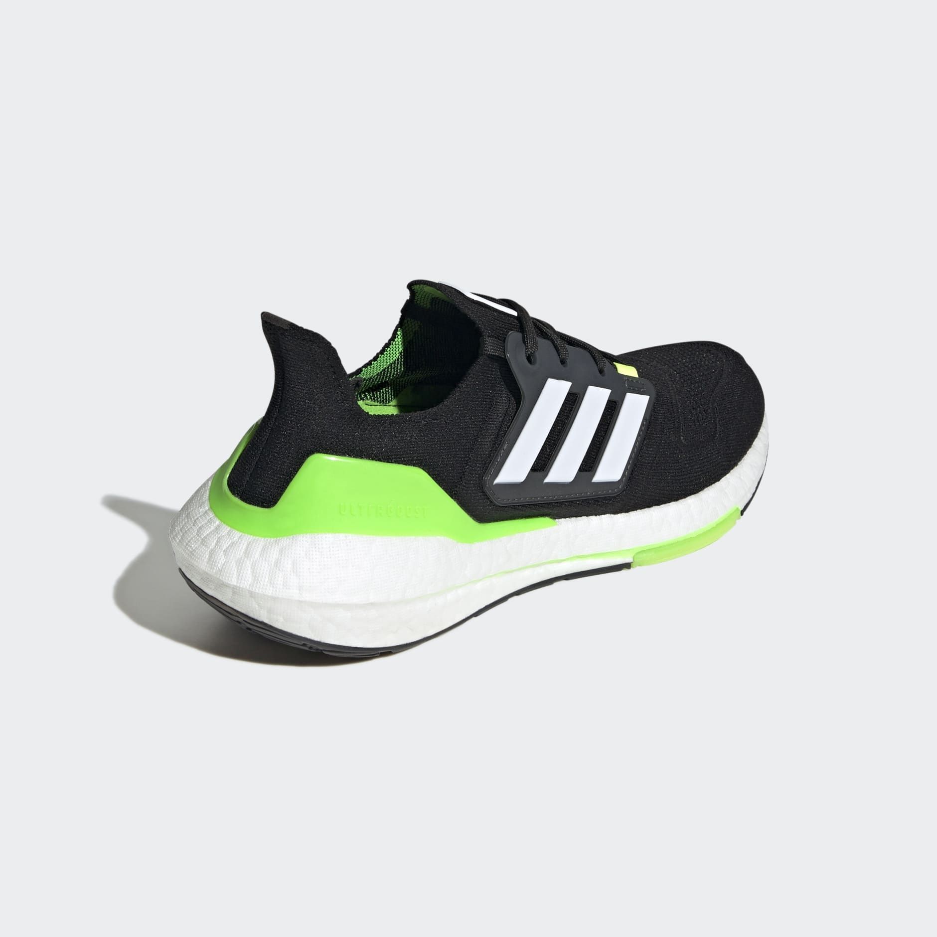 Kicksy Adidas Ultraboost 22 EUR 42 CM 26,5