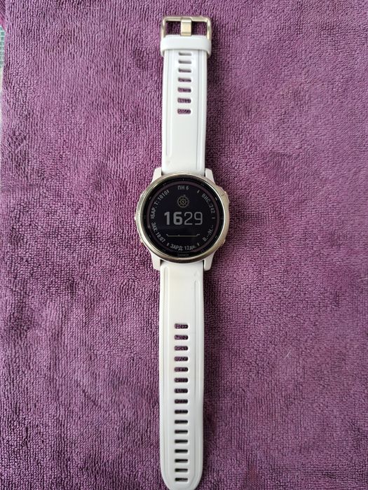 Garmin Fenix 6s pro solar смарт годинник