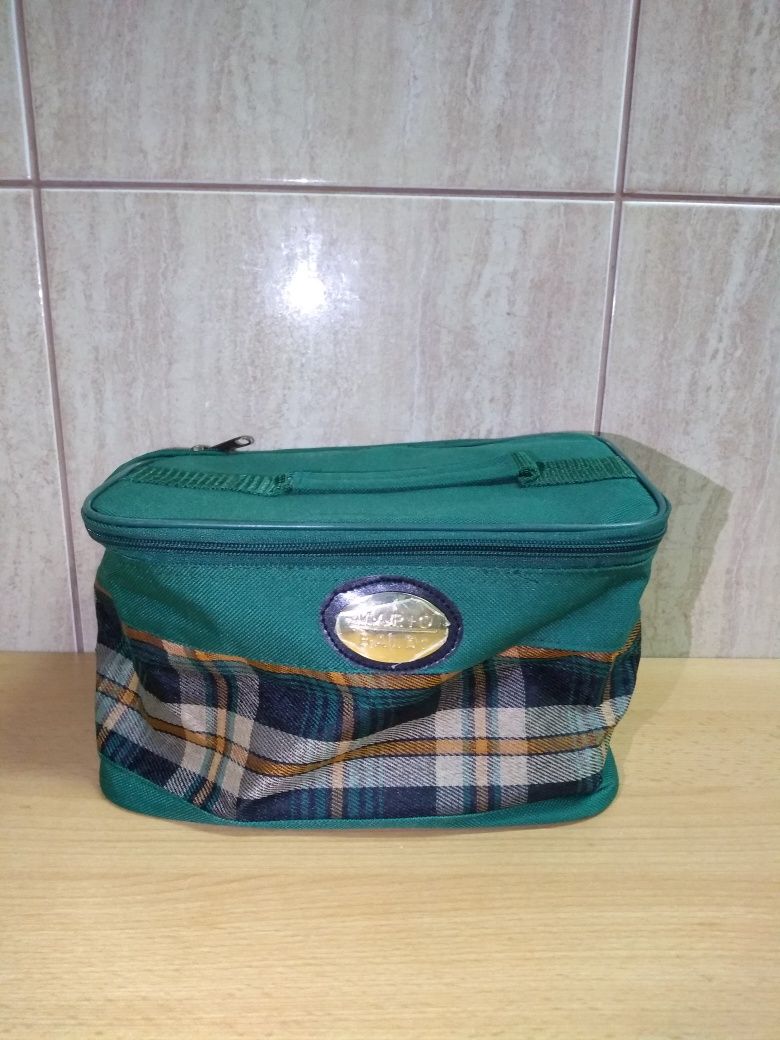 Nowa saszetka kosmetyczka Mario Baldi 23x15x15 cm