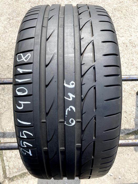 255/40/18 Bridgestone Potenza S001 H:BMW 95Y