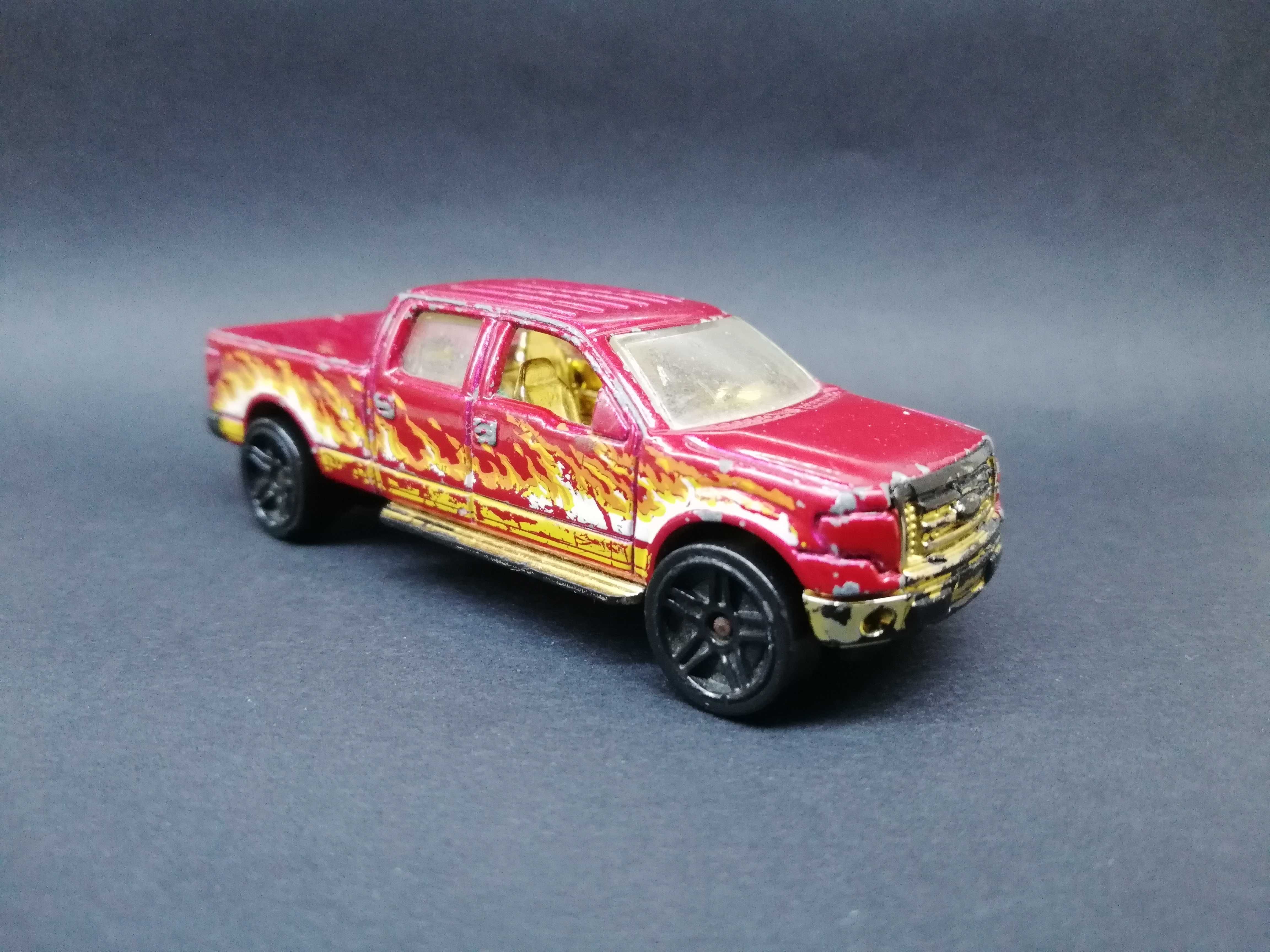 Resorak Hot Wheels 2009 Ford F-150 (2012)