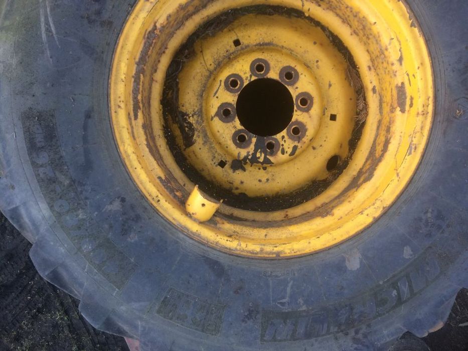 Koło - felga tylna koparko ładowarka Massey Ferguson Fermec , Terex , Rozmiar 480/80-26