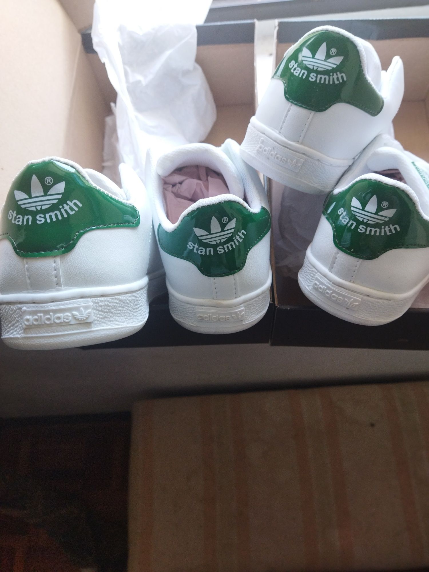 Sapatilhas Stan Smith novas