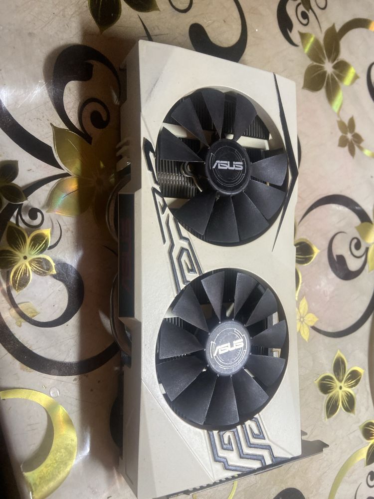Gtx 1070 вживана в хорошому стані