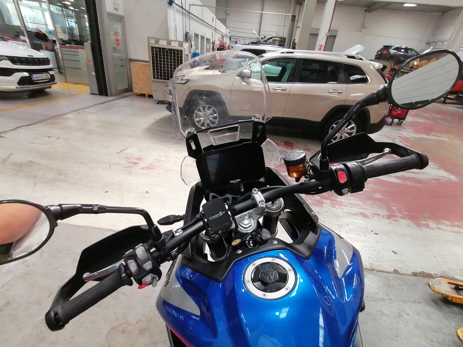 Triumph Tiger 900 GT com 3047kms