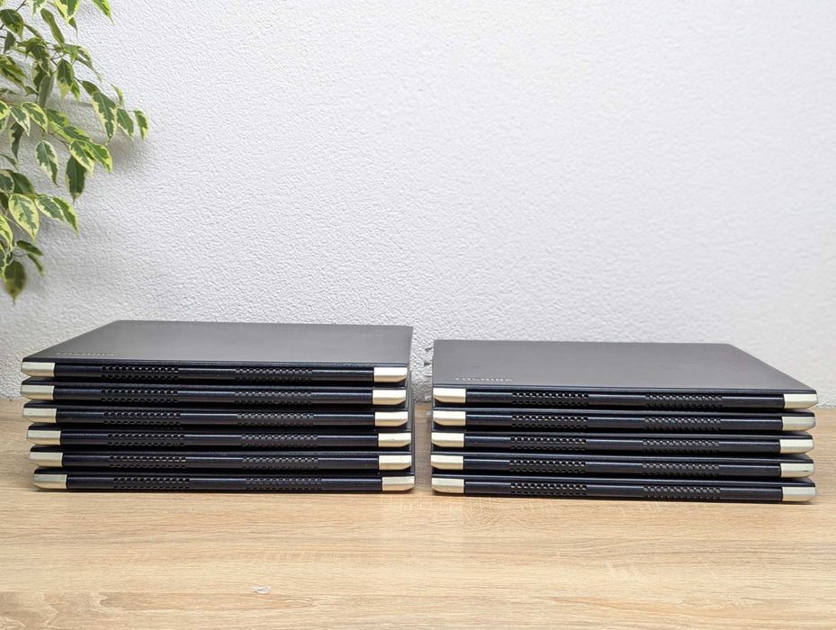 ОПТ Ноутбук Б/В Toshiba Portege X30-D/i5-7300U/8 GB DDR4/SSD 128(T138)