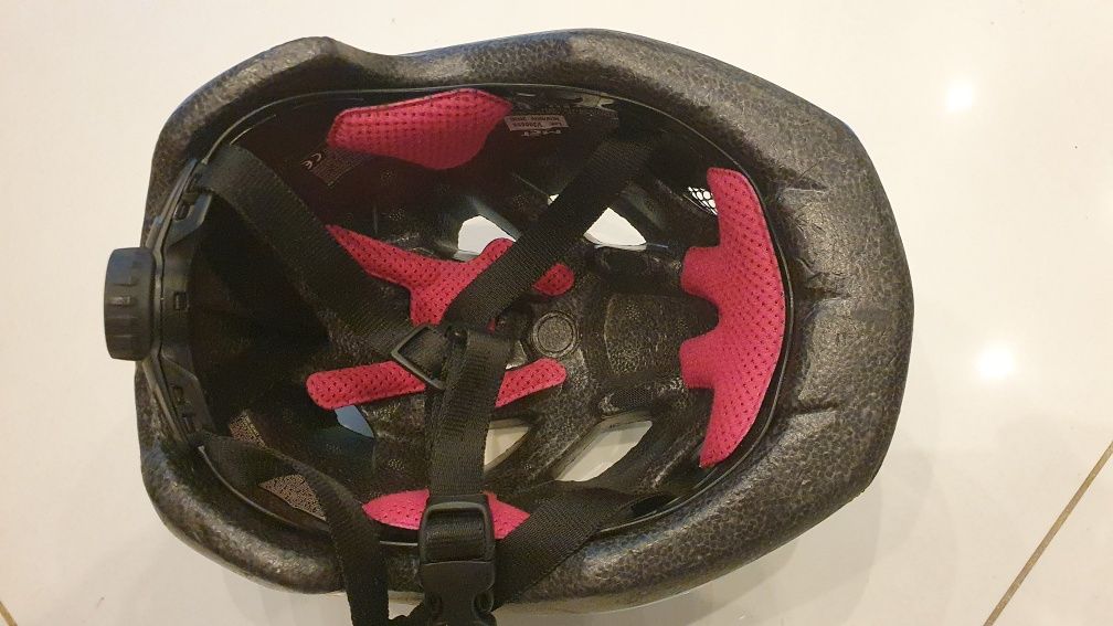 Kask rowerowy MET rozmiar 46-53cm rower hulajnoga dziewczynka