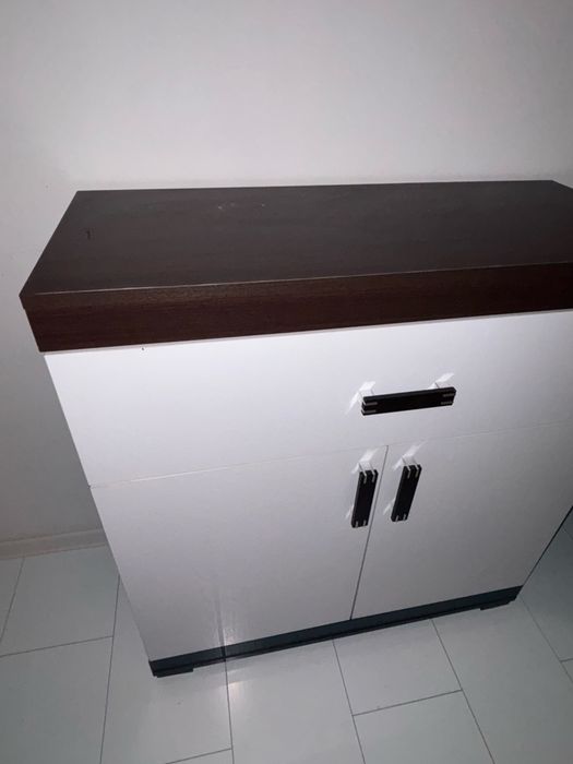 biala brazowa komoda szafka kredens