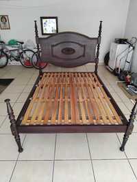 Cama de casal com 1.83×1.33