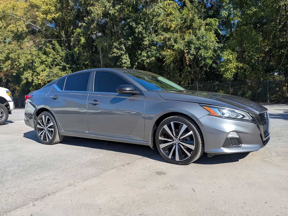 Nissan Altima      2019