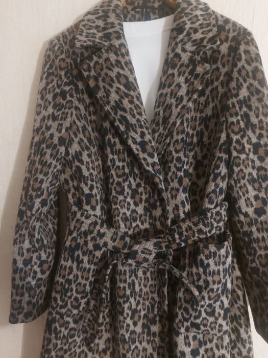 Стильное пальто леопард  осень 14 европейский разм..