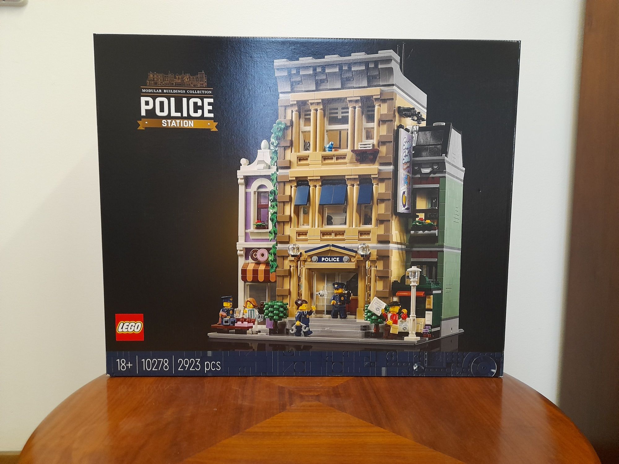 Lego NOVO 10278 Esquadra da Polícia