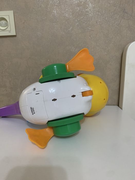 Іграшка Каталка пелікан  kiddieland Украінська