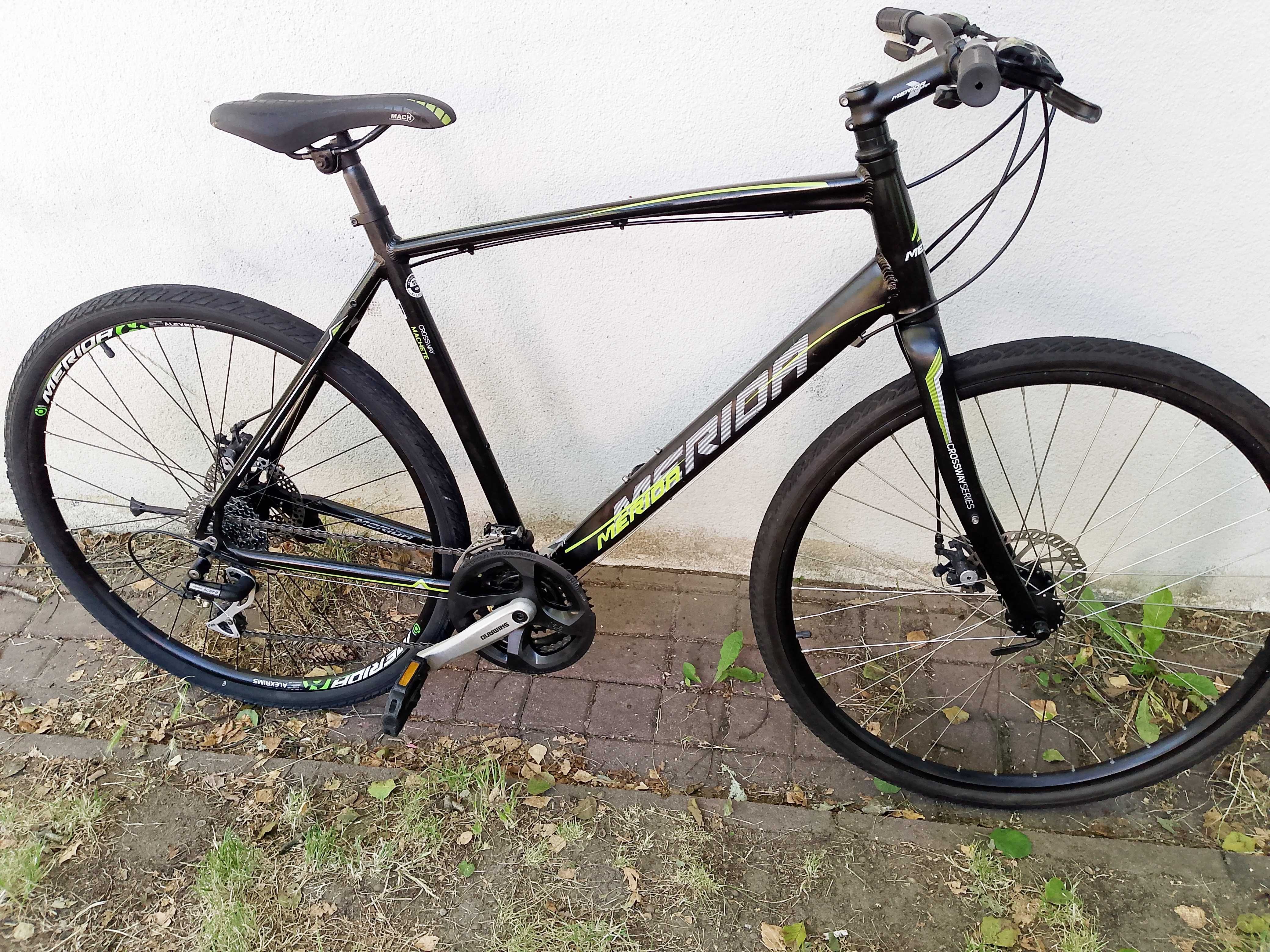 Rower trekkingowy 28c Merida, shimano acera, tarcze,13 kg, po sewisie