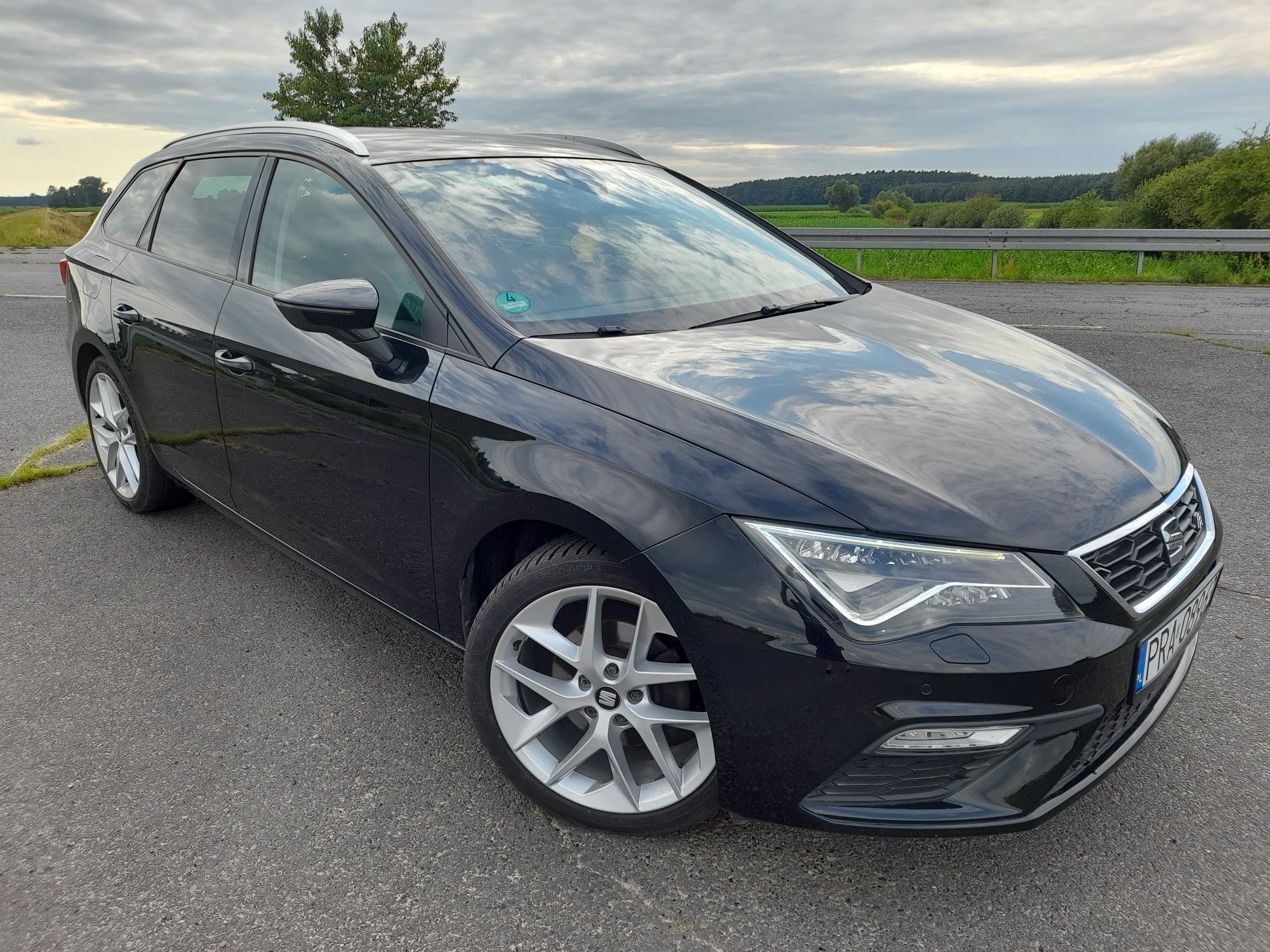 Seat  Leon 2017r