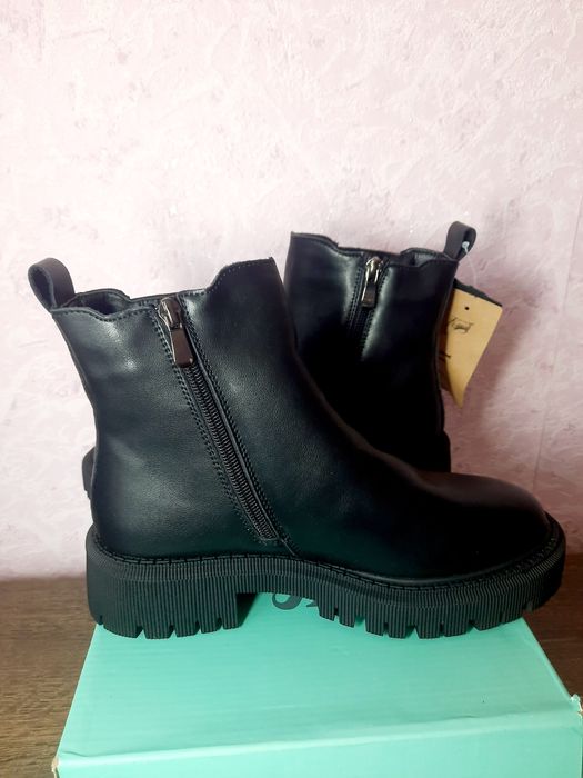 Черевики жіночі 39 розмір