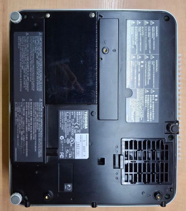 проектор Toshiba TLP-X3000