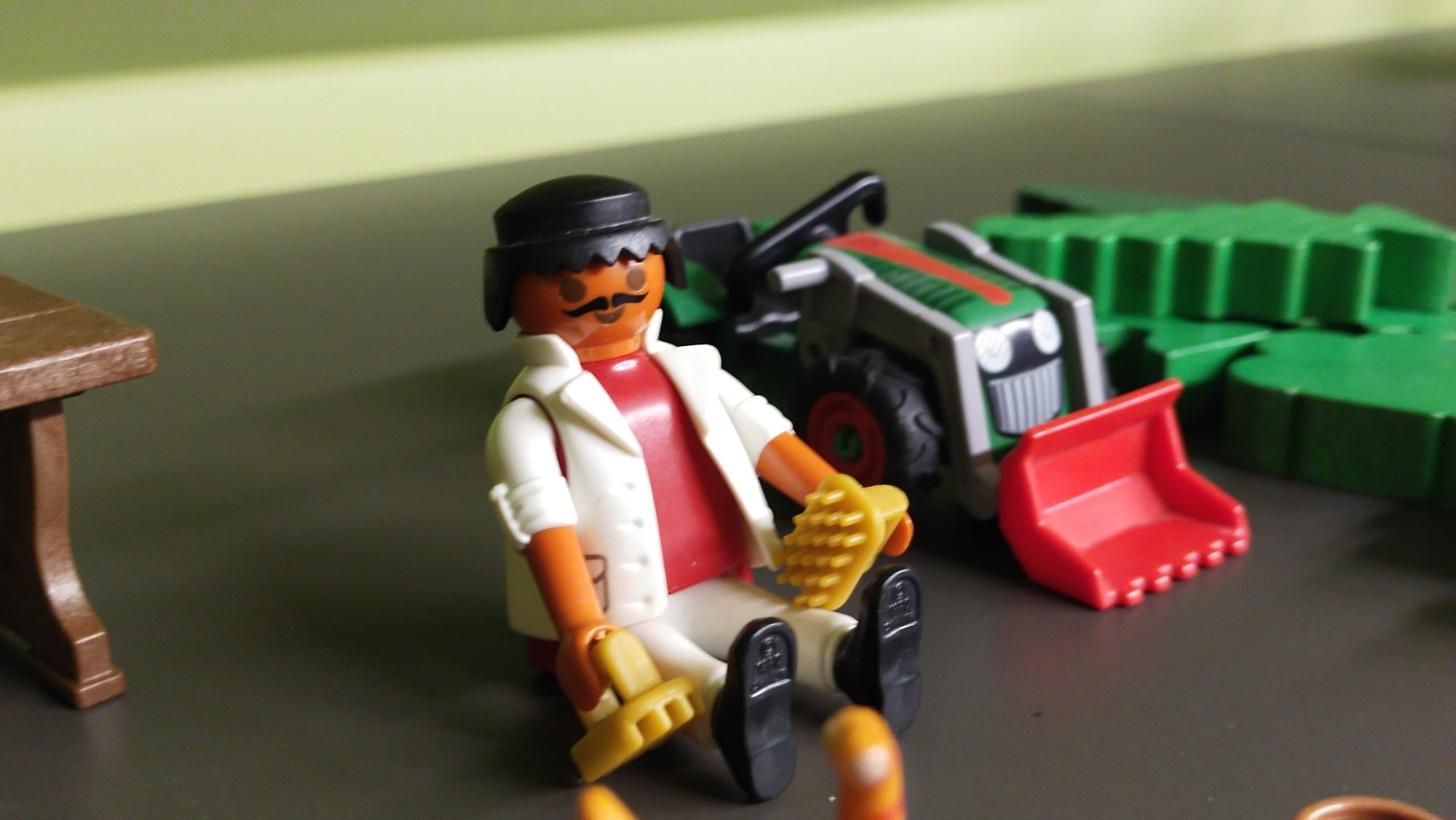 Playmobil Traktor oraz  akcesoria