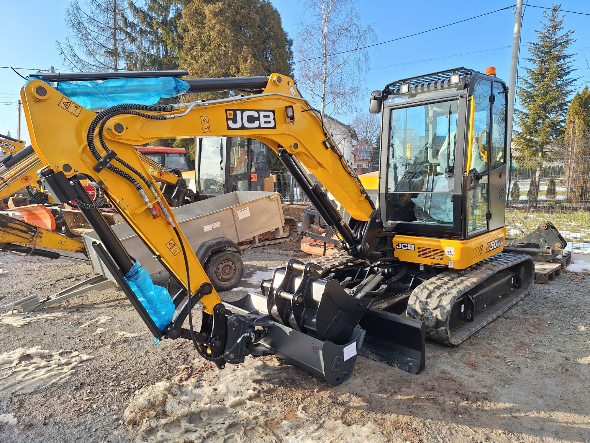 Roboty ziemne wykopy Giebułtów Kraków koparka 5T mini JCB 50Z-2
