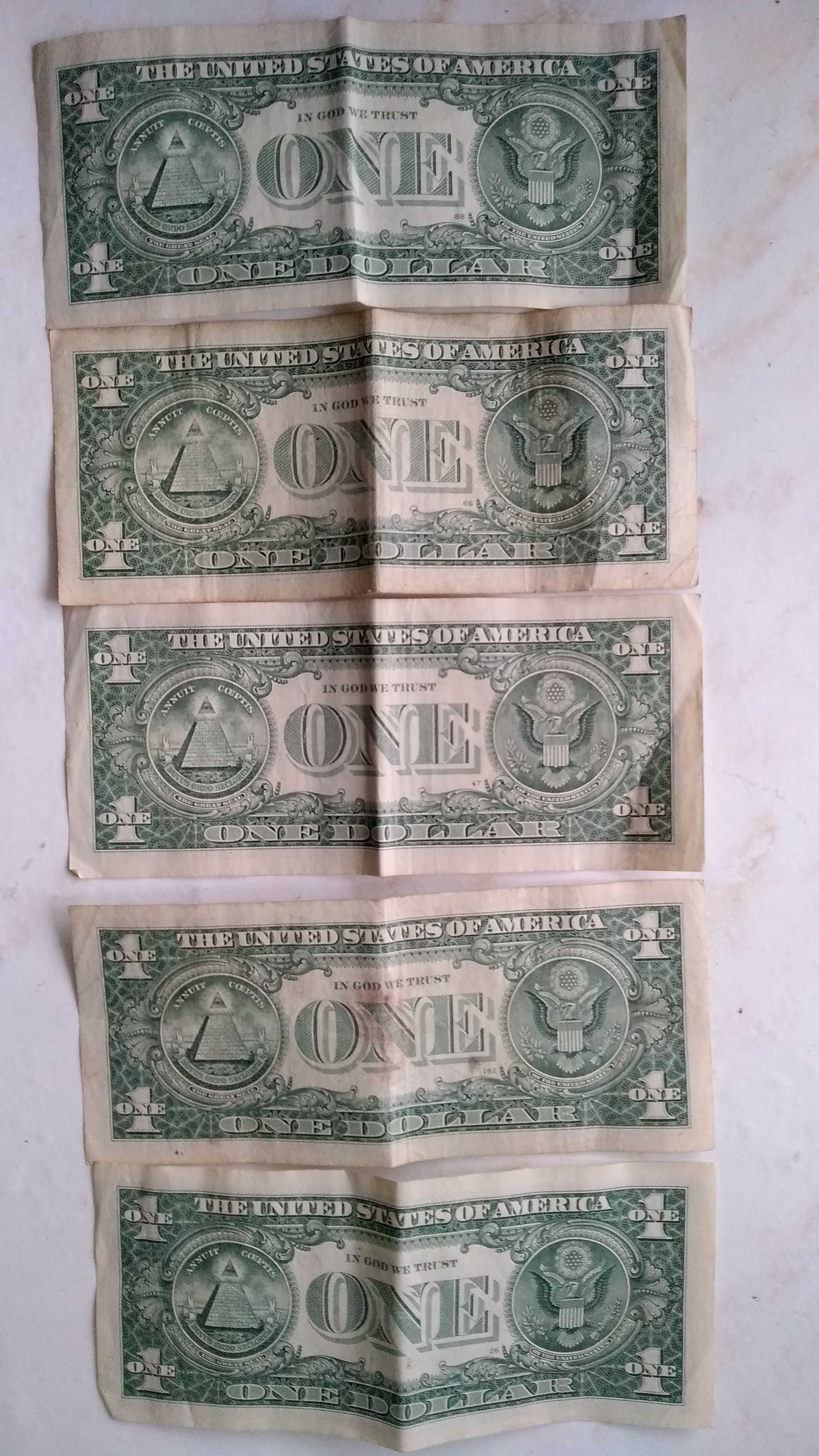 Купюра два доллара США 1976 г серия "К" и "В"