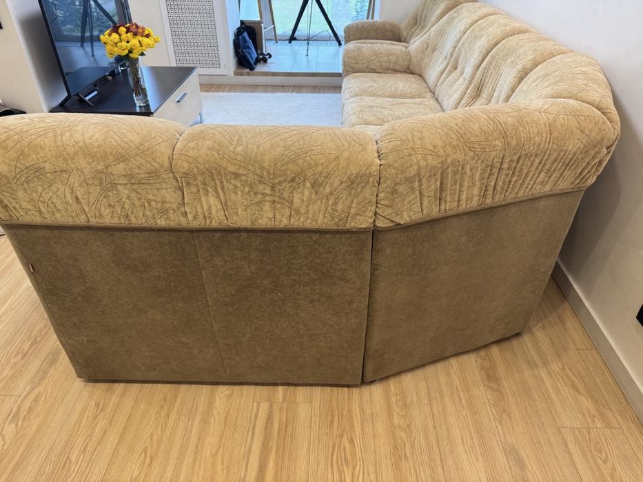 Продам диван и кресло в отличном состоянии