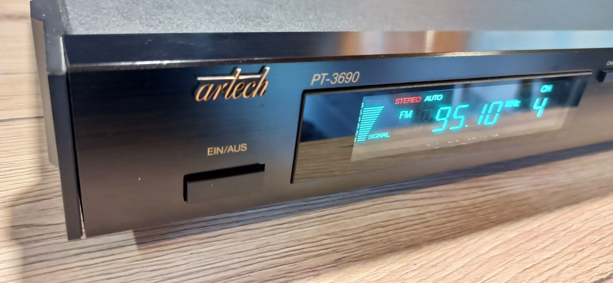 Tuner Artech Blaupunkt PT 3690 (Sansui)