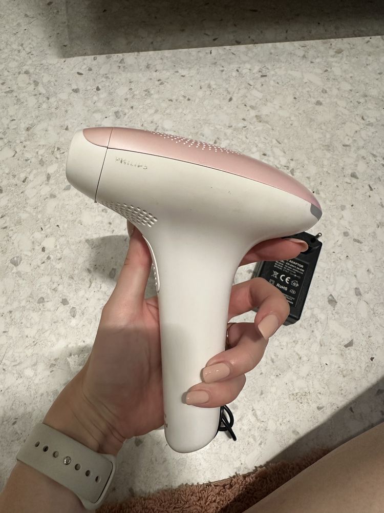 Depilator Philips Lumea Essential