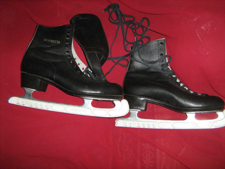 Коньки фигурные Lico  мод.SILVRETTA 42 р (27 см ) новые