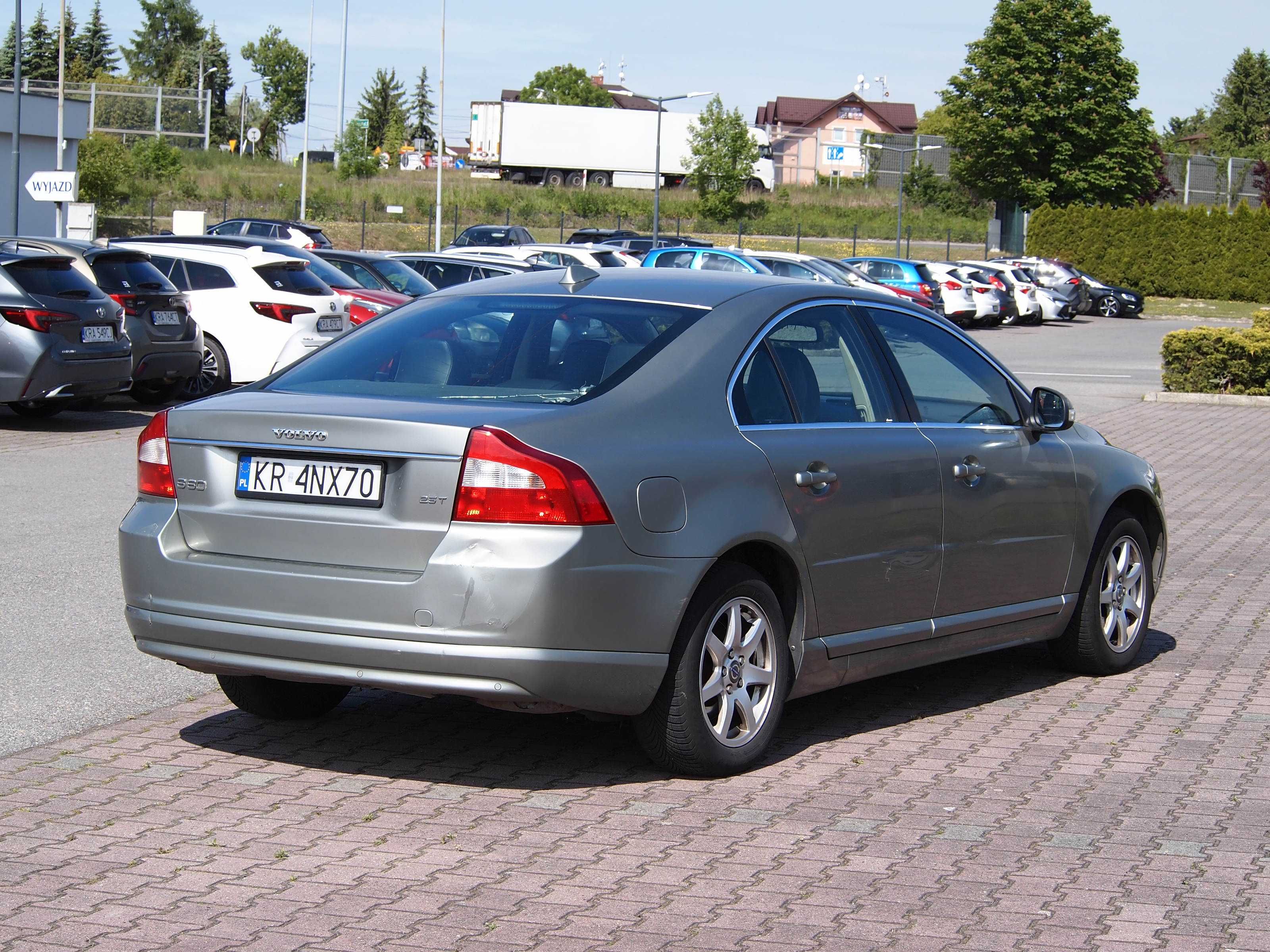 VOLVO S80 2.5t 200km