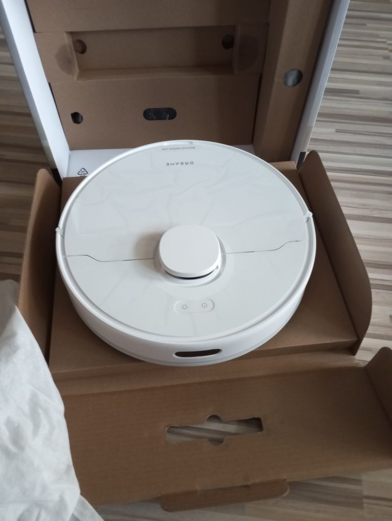 Nowy robot sprzątający
