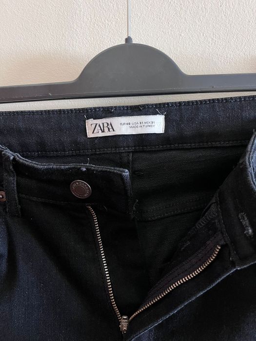 Calças pretas da Zara