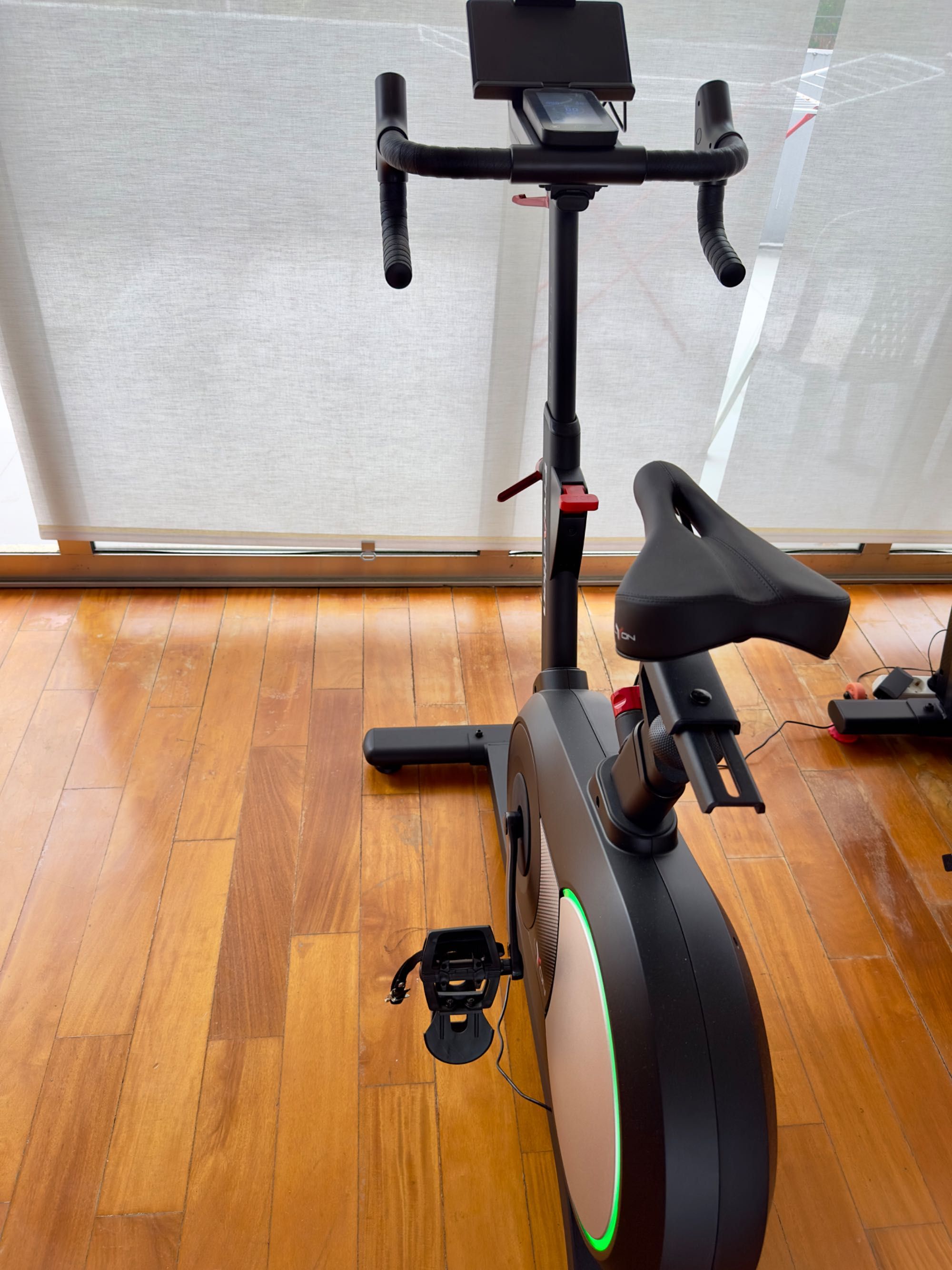 Bicicleta BH Fitness Smart Bike Lyon
BH Fitness Com garantia