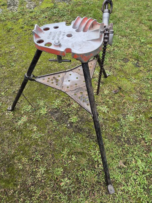 Imadło łańcuchowe na trójnogu ridgid 450