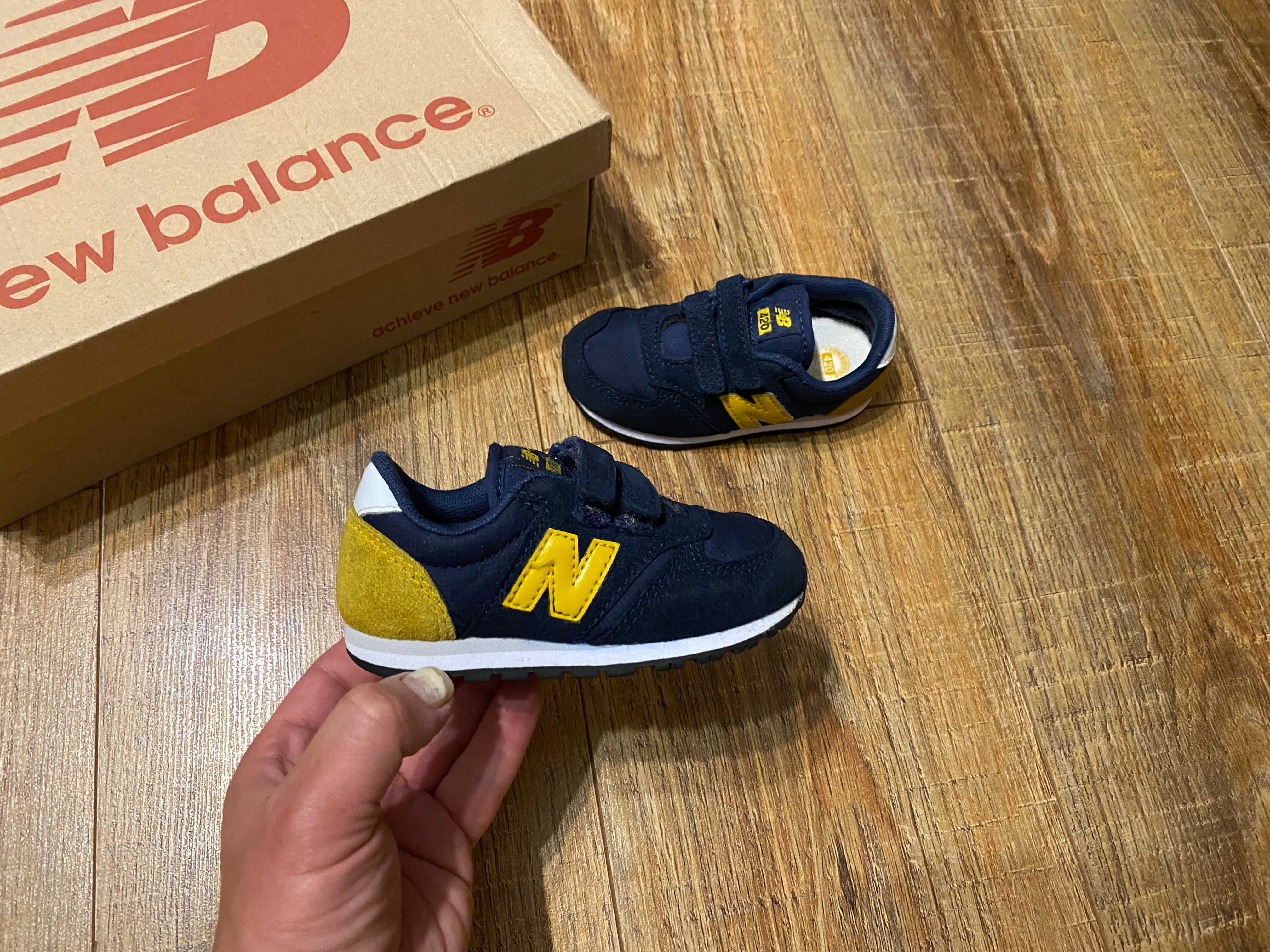 New Balance кроссовки кросівки детские оригинал р.23