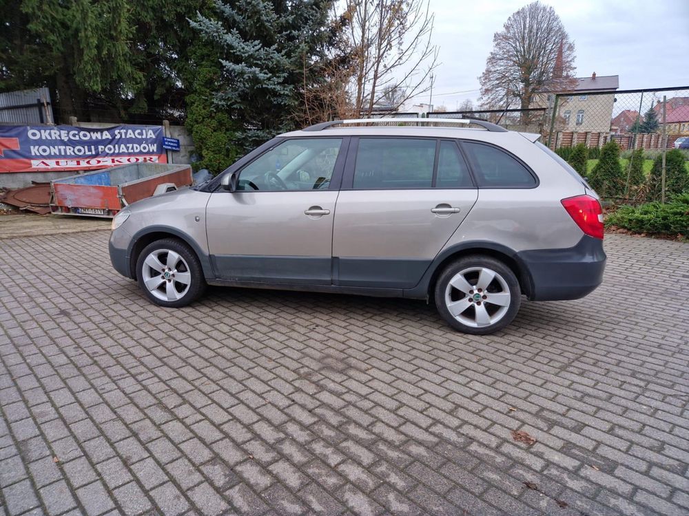 Skoda Fabia scout 2012 r