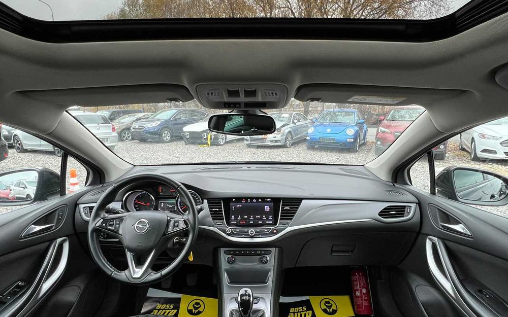 Opel Astra  2018