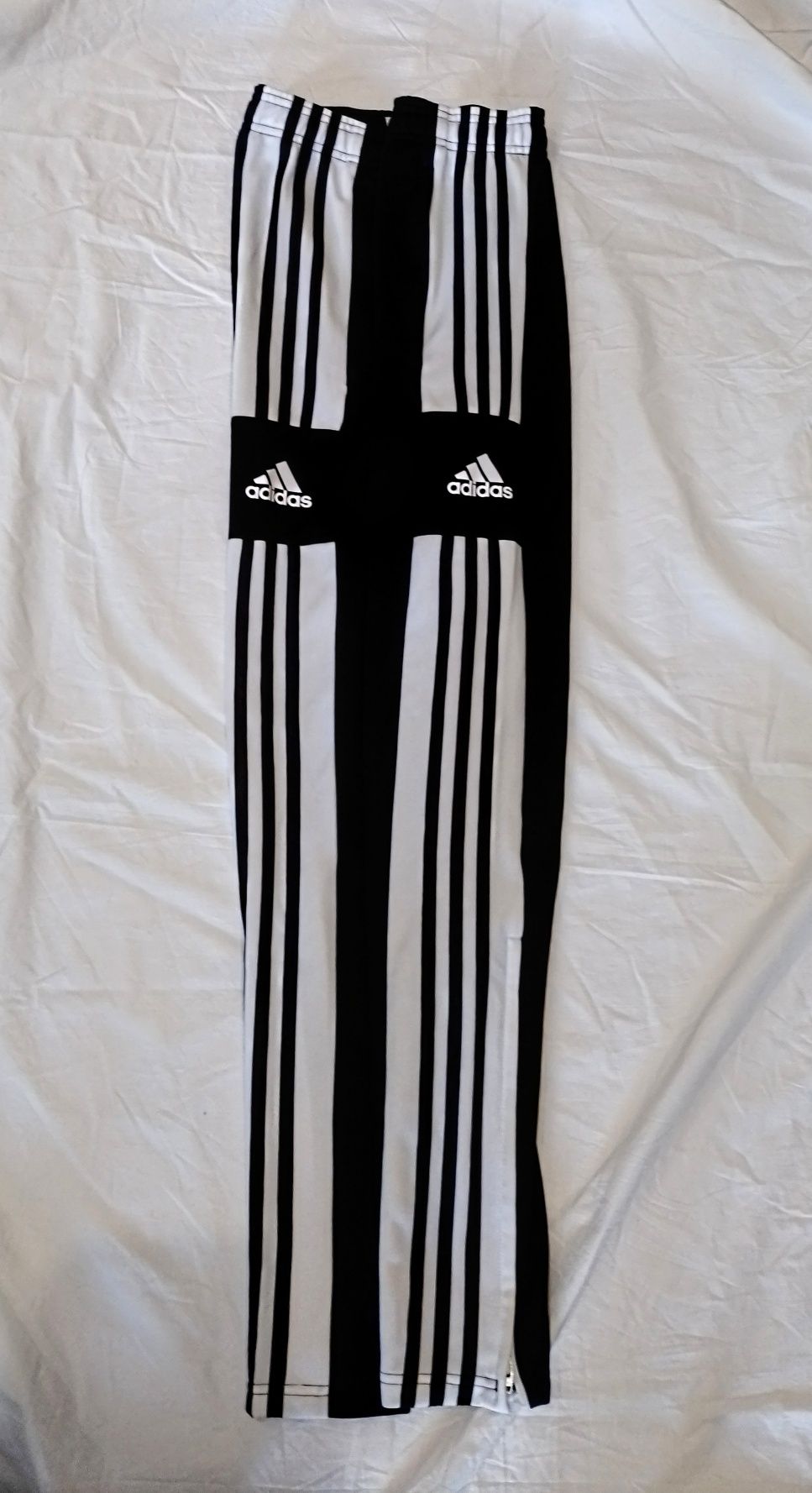 Спортивные штаны Adidas original на лампасах