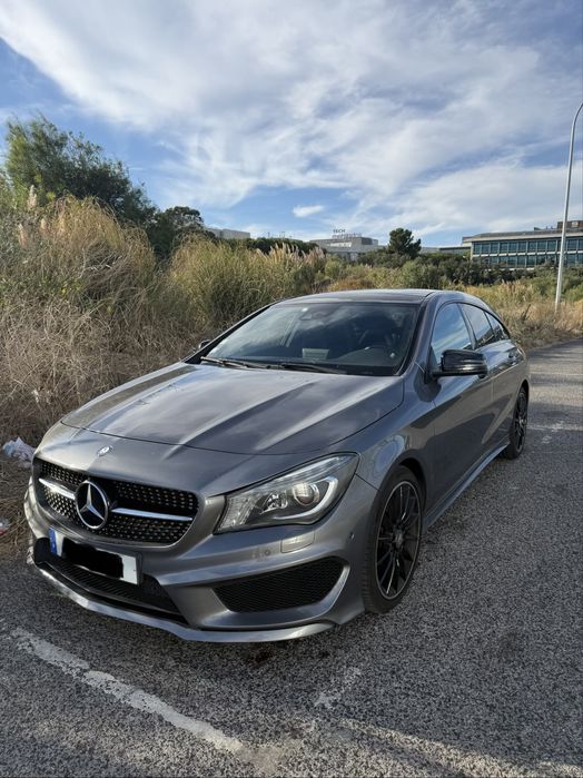 Mercedes-Benz Classe CLA 220 Shooting Brake AMG Line