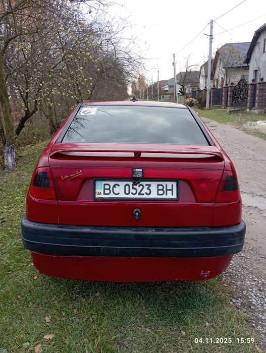 Продам Ceat cordoba 1.4i бензин 1994р