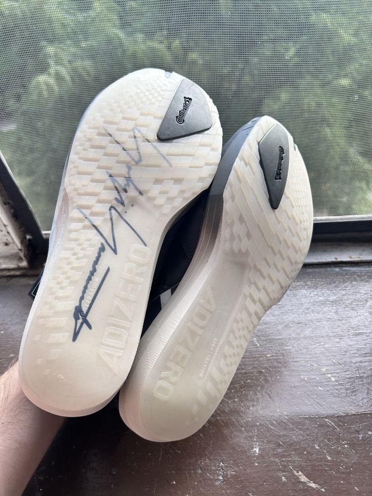 Чоловічі бігові кросівки Adidas Adizero Adios 9 Black