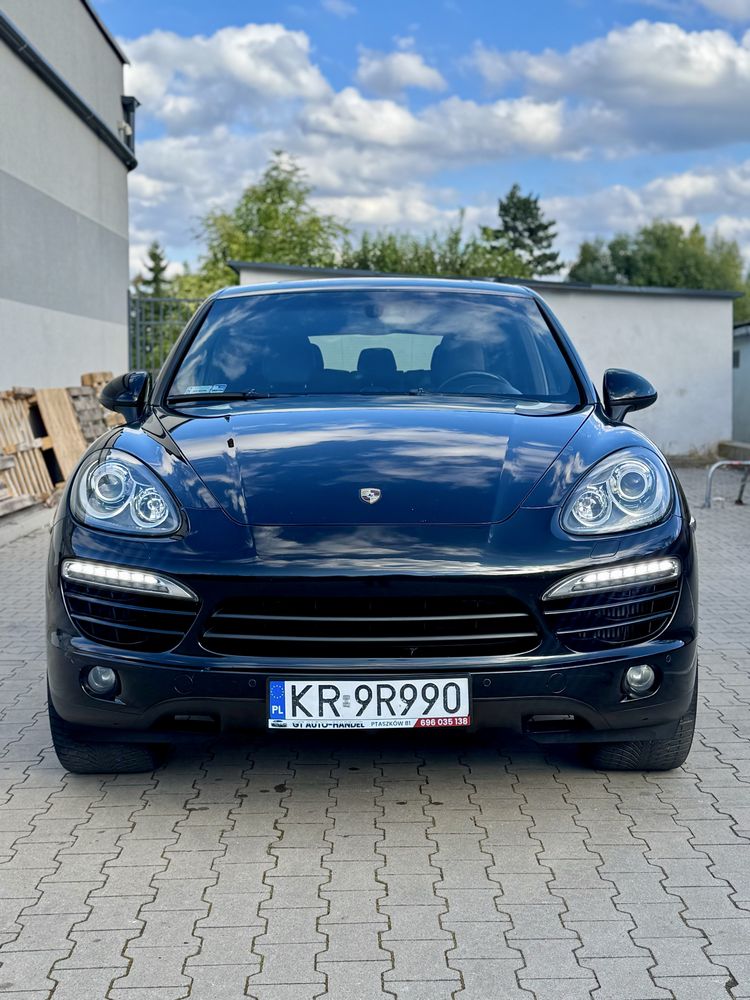 Porsche Cayenne 3.0d 21cali bogata wersja czarny środek