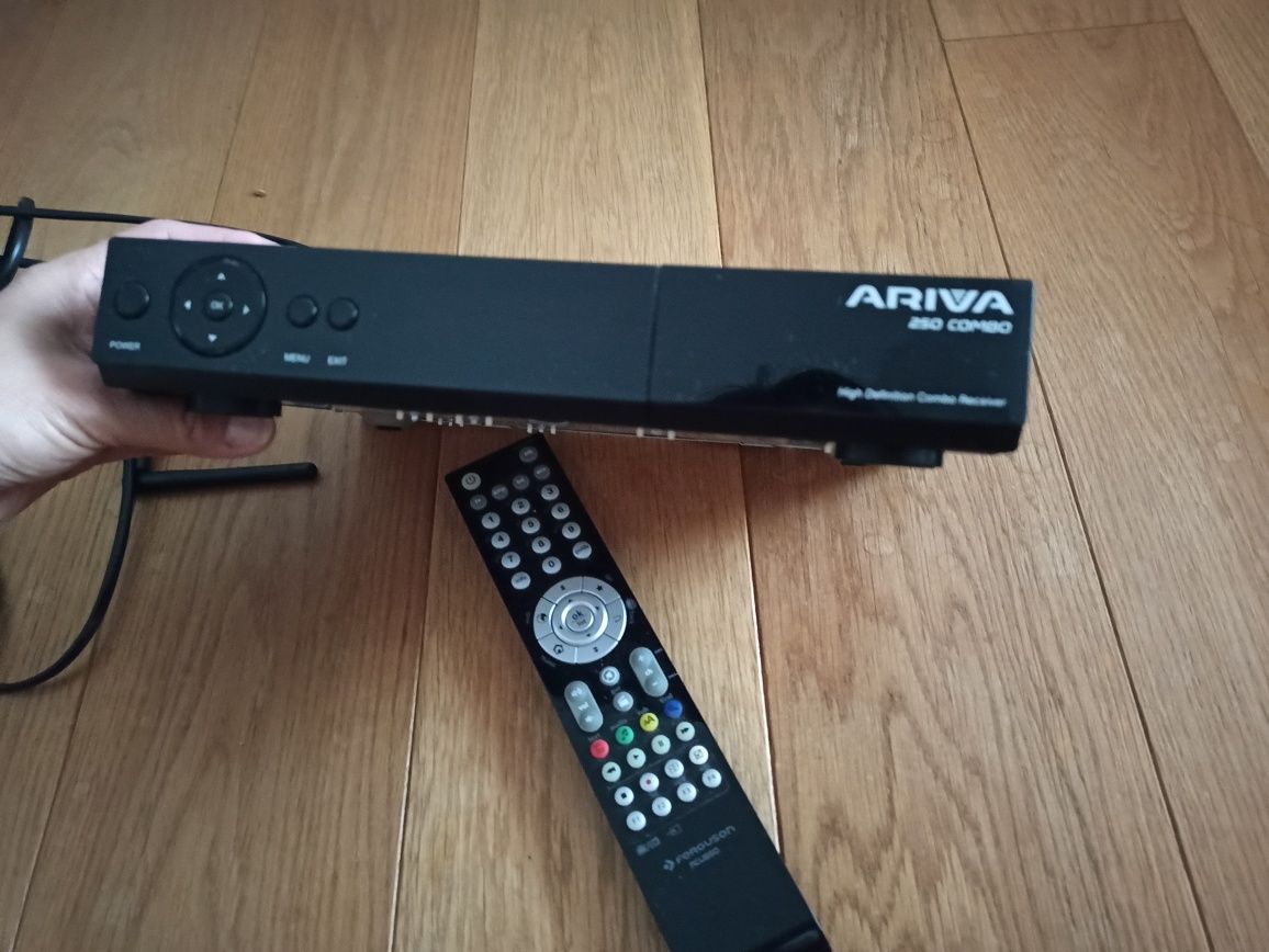 Dekoder Ferguson Ariva 250 Combo