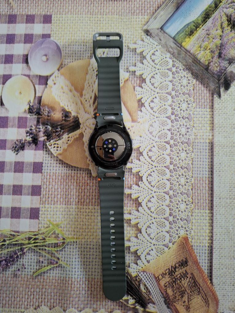 Vendo Samsung Watch 8 NOVO, com fatura, caixa e carregador