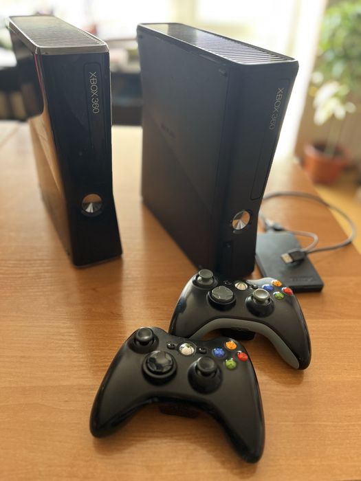 Продам Xbox360 2шт